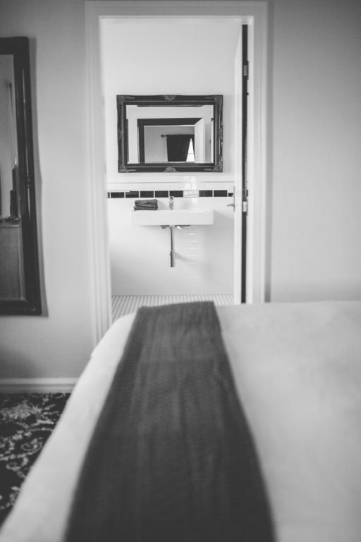 The Commercial Boutique Hotel Тентърфилд Екстериор снимка