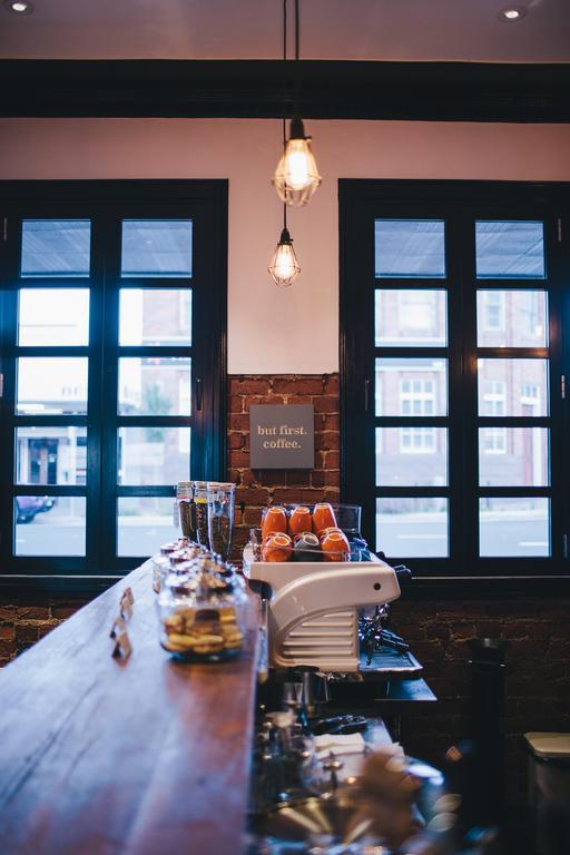 The Commercial Boutique Hotel Тентърфилд Екстериор снимка